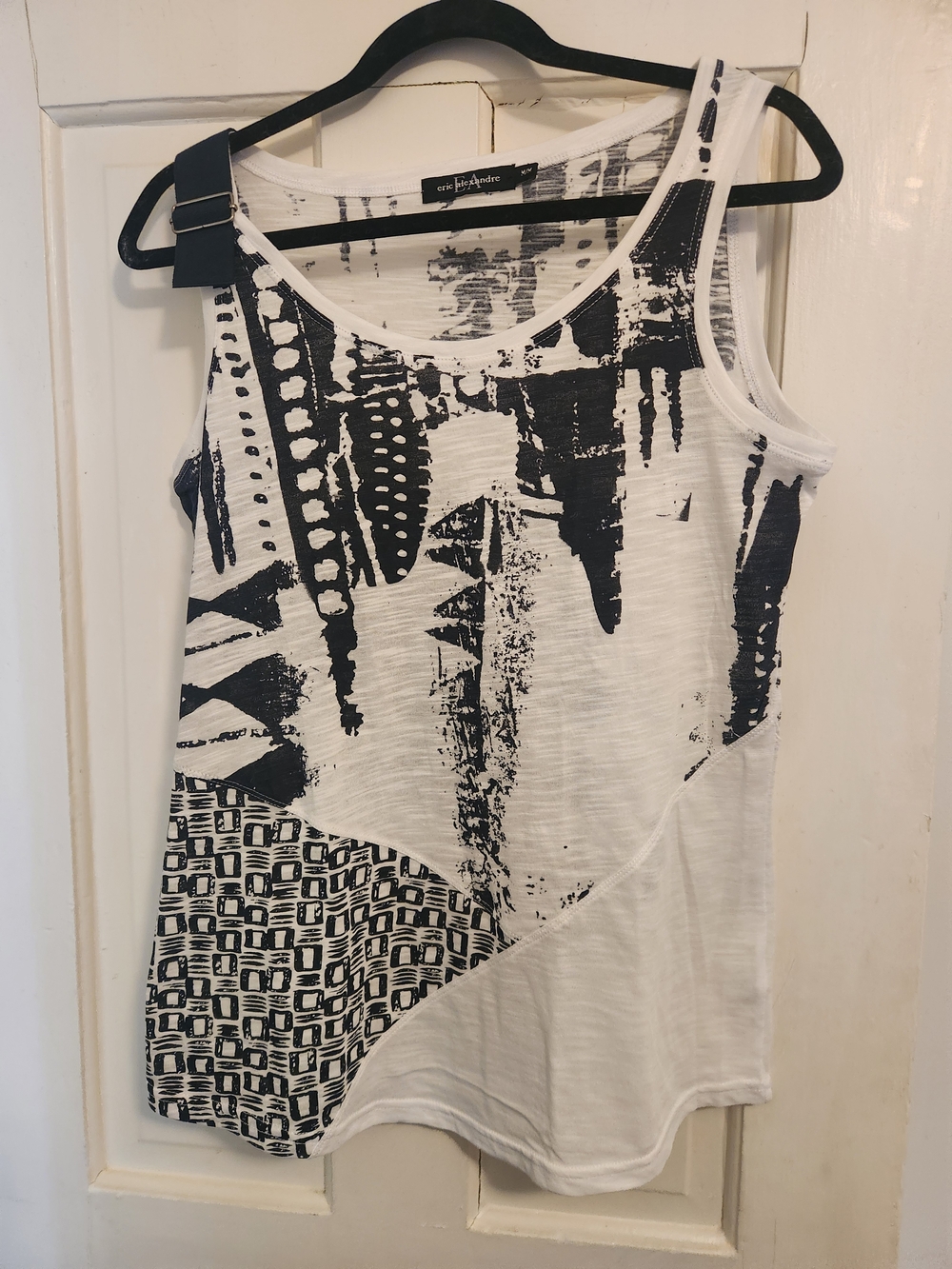 White & Black Printed Scoop Neck Tank Top